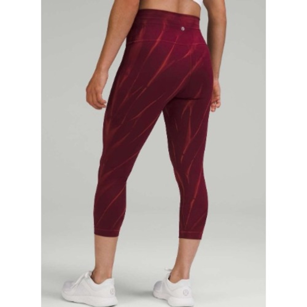 NWT Lululemon | Wunder Train High Rise‎ Crop 23" Red Leggings | Women's Size 2